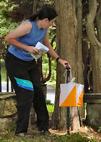 Julie Keim e-punching at Ridley Sprint-O, photo by John De Wolf